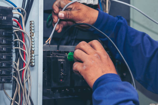 Best Circuit Breaker Repair  in Yaeyville, NC